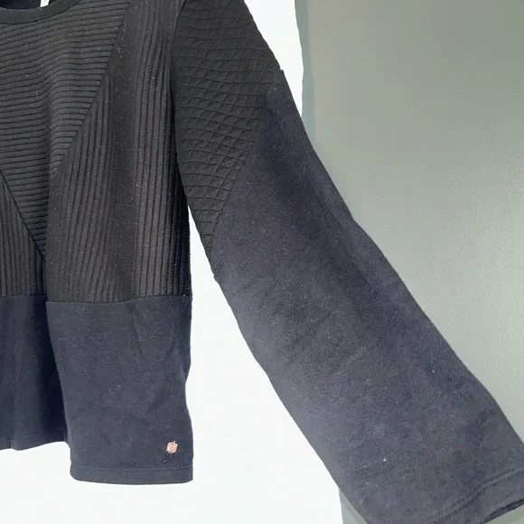 Fabletics Sweater - Picture 2 of 7